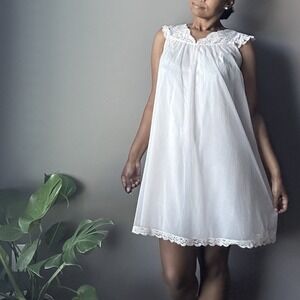 Vintage Vanity Fair Pink Satin Bow Double Nylon Nightgown Womens Size M Lace